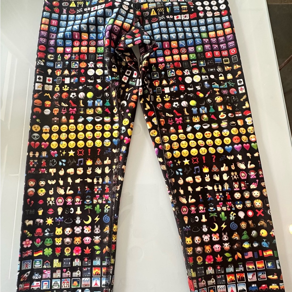 Emoji Print women’s Leggings